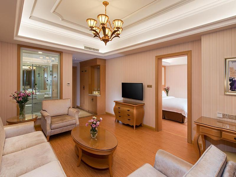 Vienna Hotel Foshan Nanhai Avenue Branch Exterior photo